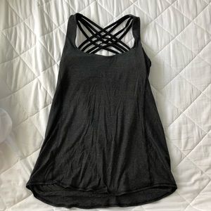 Lululemon top with built in sports bra!